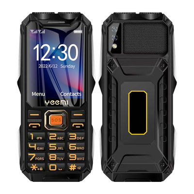 Dobra cena. YEEMI Q8 2G Telefon komórkowy 2,4 cala Dwójka kart SIM 3000mAh MP3 FM latarka głośnik w Internecie