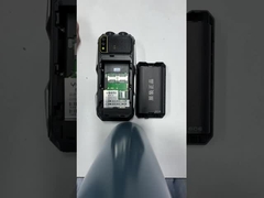 2.4 cala 2G Funkcja telefon Numery SOS YEEMI Q8 Podwójna karta Telefon komórkowy Przenośny